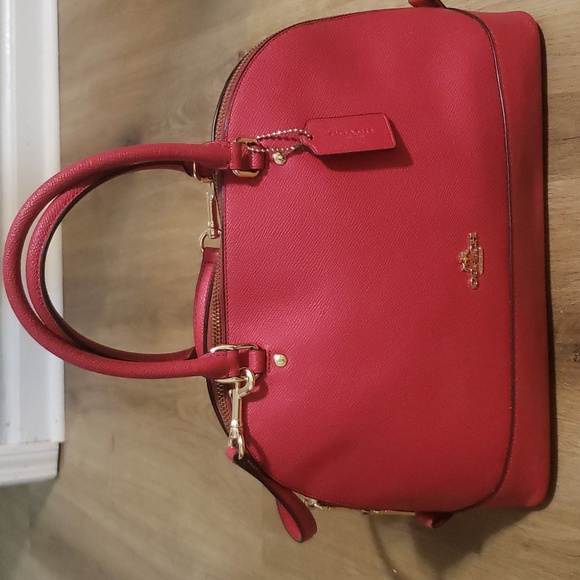 Coach Handbags - Coach Sierra Satchel Purse